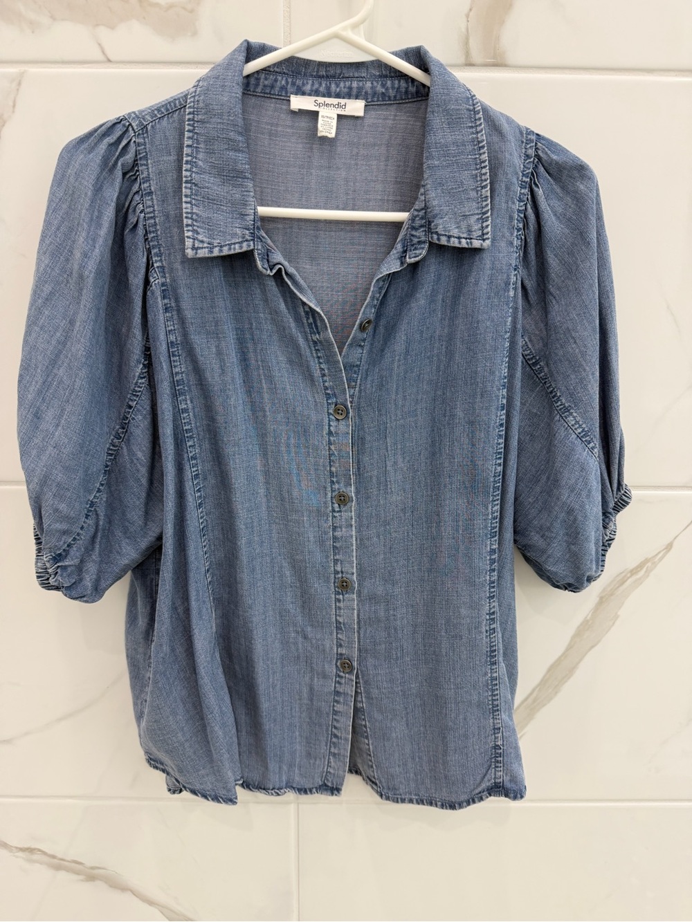 Splendid Chambray Button-Front Puff Sleeve Shirt in Light Blue